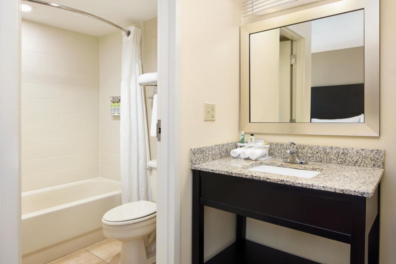 Holiday Inn Express & Suites Alpharetta By Ihg Ngoại thất bức ảnh